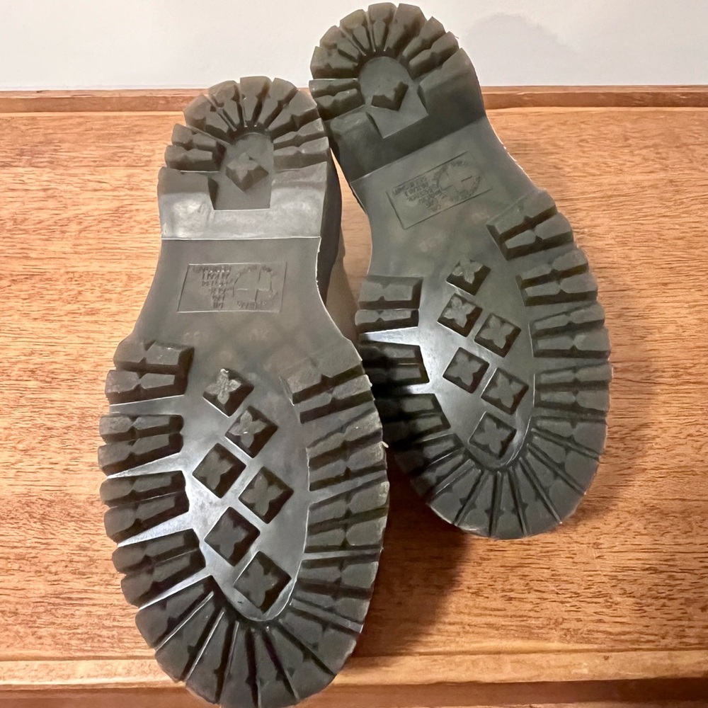 Dr. Martens | Mary Jane - Picture 3 of 6